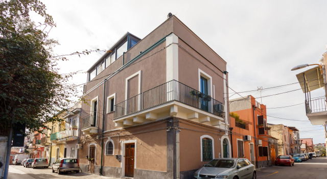 Sicily Loft in the historical Catania, Забронировать Отель Катания Сицилия, рядом с Stadio Angelo Massimino