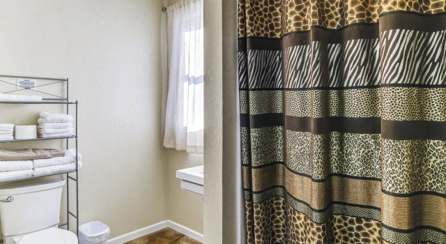 Апартаменты 2 Mi to Main St: Newton Guest House