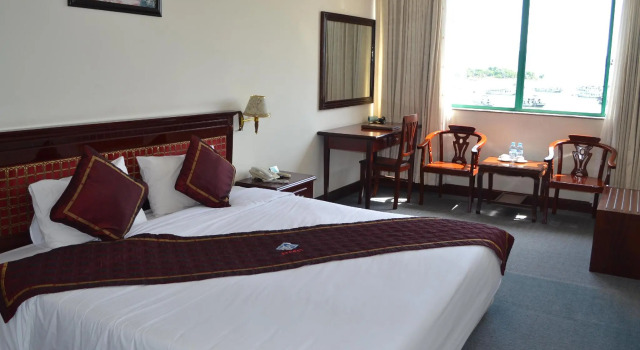 Номер Superior BMC Thang Long Hotel