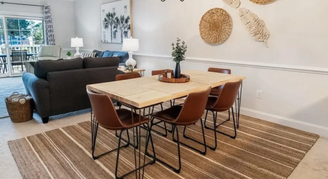 Magnolia Pointe Luster Leaf 4894-303, Забронировать Апарт-отель Отели Миртл-Бич с парковкой, рядом с PineHills Palmetto at Myrtlewood Golf Club, Парковка