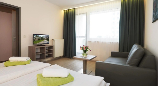 Kurhotel zu Heringsdorf, Забронировать Отель Отели Передней Померания-Грайфсвальд 3 звезды, 3*