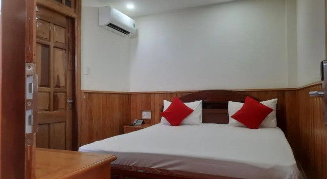 Двухместный номер Standard Thien Truong Hotel