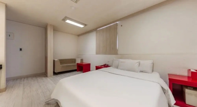 Asan Carnegie Hotel, Prenota Hotel Asan Chungcheongnam-Do