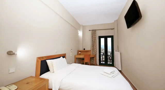 Двухместный номер Standard с балконом и с красивым видом из окна Hotel Lecadin