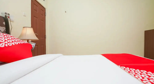Ale Homestay by OYO Rooms, Réserver Hôtel Hôtels SPA à Sidoarjo, près de Stade Gelora Delta, SPA