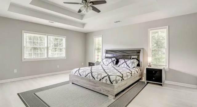 Walk to Mercedes-benz! Centrally Located ATL Base, Book Feriehus Villaer i Atlanta, Villa