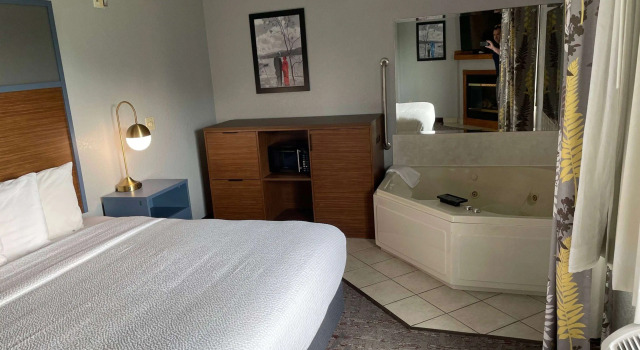 AmericInn Lodge & Suites Ankeny, Book Hotel SPA-hoteller i Ankeny, SPA
