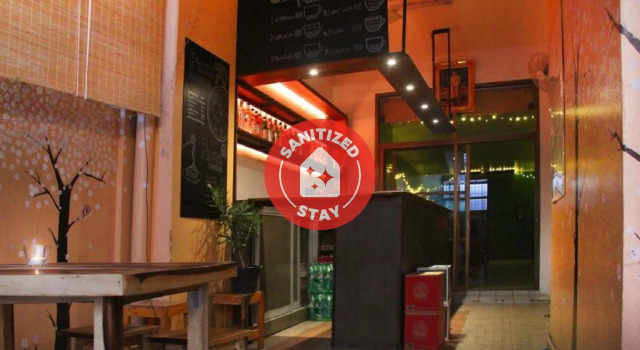 Одноместный номер Economy OYO 985 The Twins Hostel