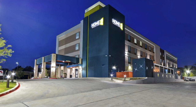Home2 Suites by Hilton Bedford DFW West, TX, จอง โรงแรม Bedford Dallas - Fort Worth Metropolitan Area