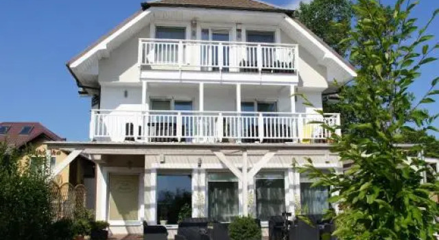 Villa Pastelowa, Varaa Villa Jastarnia 