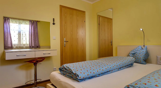 Bungalow Margret Langenfeld, Rezervați Hotel Hoteluri în Tirol cu parcare, Parcare