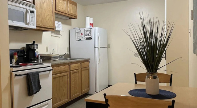 Коттедж 2 Bedroom 2 Bath Downtown Sleeps Six Walkable