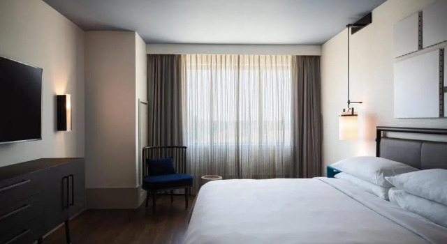 Люкс Renaissance Columbus Westerville-Polaris Hotel