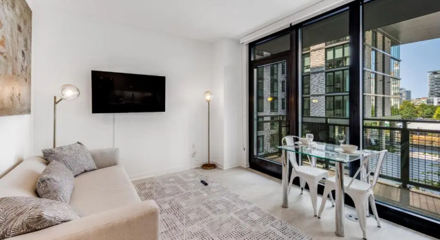 Номер Standard Global Luxury Suites at Capitol Hill