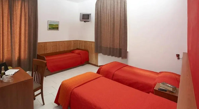 Четырёхместный номер Hotel Trentina