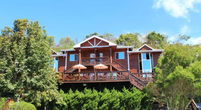 Четырёхместный номер Standard с видом на горы Yosemite Park B&B