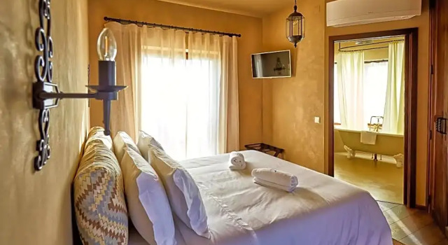 Silver Coast Beach Residence, Rezervovat Hotel Hotely v Oeste s parkováním, Parkování