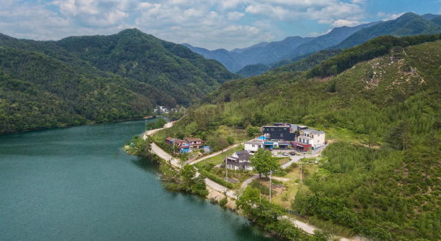 poceon rabiaenrojeu pensyeon, Buchen Sie Hotel Deokhyeon Gyeonggi-do