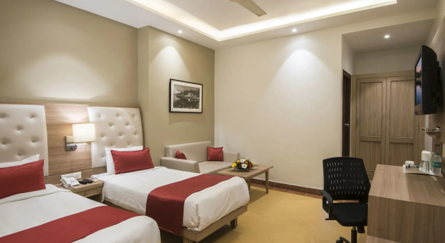 Kalinga Hotel, Забронировать Отель Отели штата Раджастхана с парковкой, Парковка