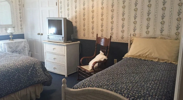 The Todd House Bed and Breakfast, Book Hotel Hoteller i North Park med morgenmad, Morgenmad