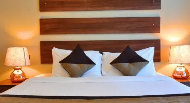 Люкс Blaire Executive Suites