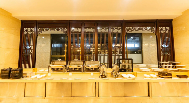 Starway Hotel Xinyang Beili Jiaoqiao, Prenota Hotel Xinyang Henan