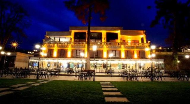 Del Lago Luxury Hotel By Saracoglu, Varaa Hotelli Hotellit Marmara-alue pysäköinnillä, Pysäköinti