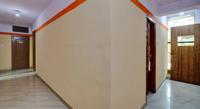 SPOT ON Canton Lodging And Boarding, Rezervovat Hotel Bangalore Bangalore