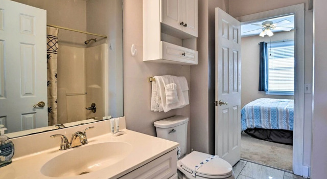 Апартаменты Inviting Myrtle Beach Condo w/ Pool Access!