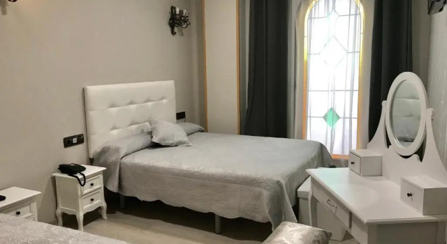 Трёхместный номер Standard Hotel Castillo Bonavía