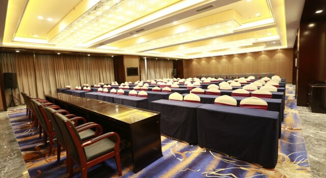 Tianyue Minshan Hotel, Book Hotel Bazhong Sichuan