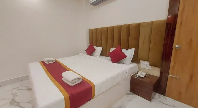 Hotel MJR - Free Pickup and Drop Temple, Sea Beach & Puri Railway Station, Book Hotel Hotels in Puri with Parking, Parking