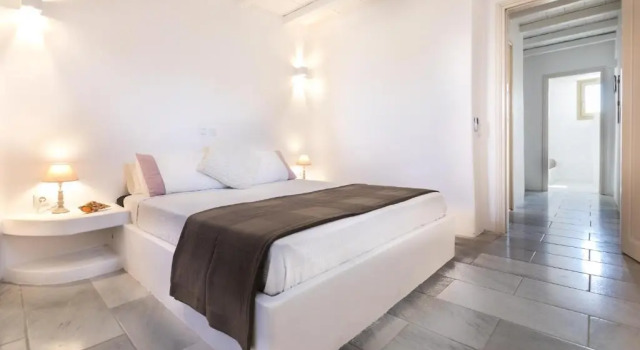 Kallirroe Deluxe Villa with Sea View and Pool