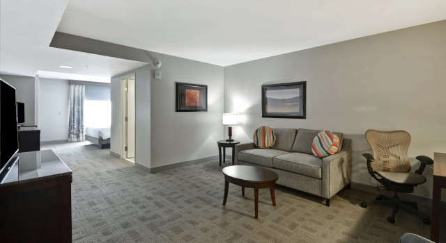 Hilton Garden Inn Toledo / Perrysburg, Забронировать Отель Перрисберг штат Огайо