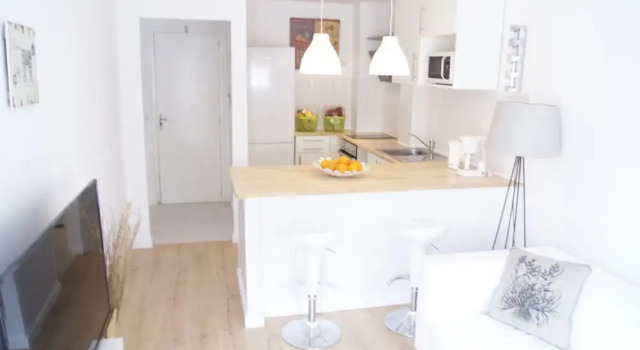 Apartamento 1 dormitorio sótano con balcón Apartamentos Sureda