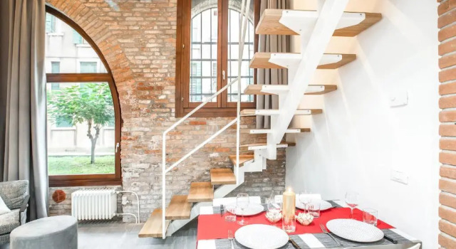Апартаменты Industrial Loft Venice R&R