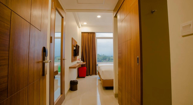 Deluxe huone merinäköala Front One Hotel Purwodadi