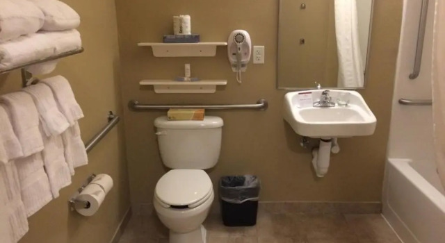 Двухместный люкс Candlewood Suites Watertown Fort Drum by IHG