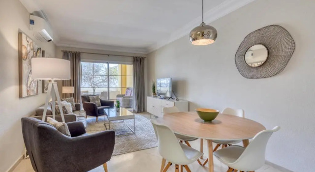 Magnificent Bright Apartment PA 1-5, Забронировать Апартаменты/квартира Отели Эстепона с парковкой, рядом с Палеонтологический музей, Парковка