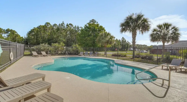 Коттедж 1 Mi to The Wharf: Home w/ Pool Access Near Beach!