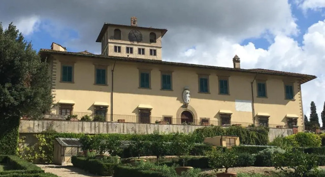 La Corte Apartment, Book Apartment Hotels in Florence with Parking, Parking