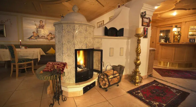 Hotel Garni Concordia - Dolomites Home, Забронировать Отель Сельва-ди-Валь-Гардена Кортина-д'Ампеццо