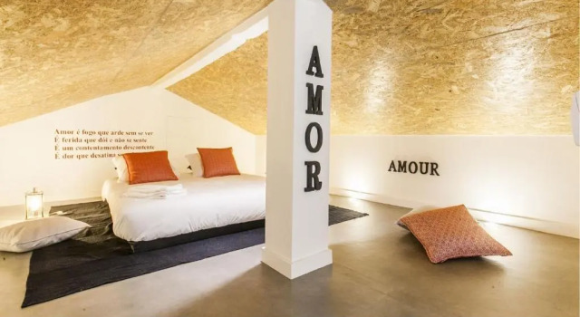 Апартаменты The Love Tram Apartment