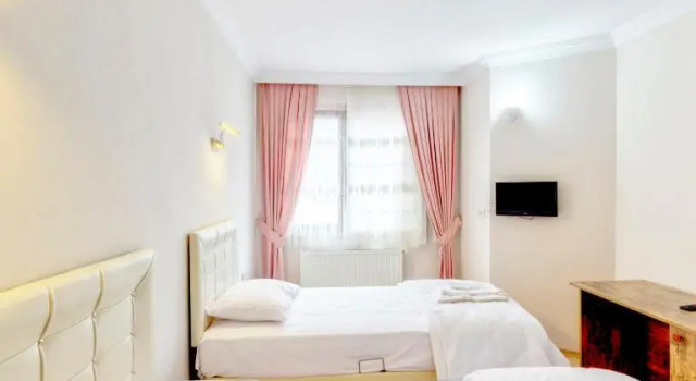 Полулюкс Deluxe Kayi Pansi̇yon