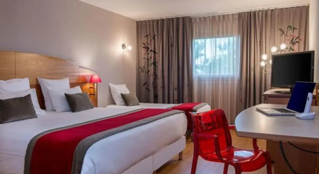 Trzyosobowy junior suite C Suites