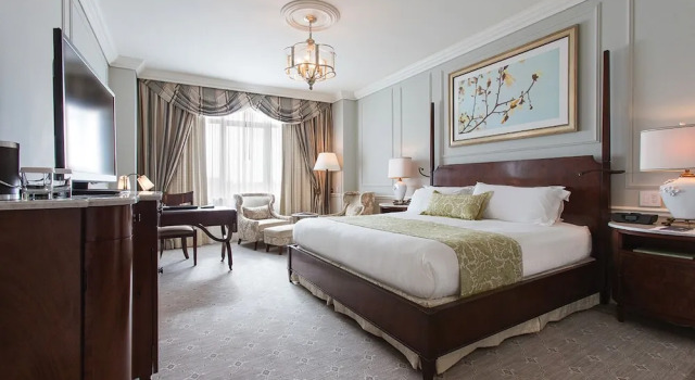 Двухместный номер Premier с балконом The Charleston Place