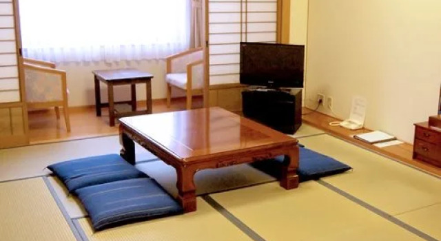 Kenmin No Mori, Rezerwuj Hotel Hotele w Chugoku z parkingiem, Parking