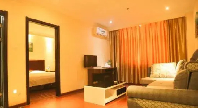Люкс Business Zhecheng Green Cuiting Hotel