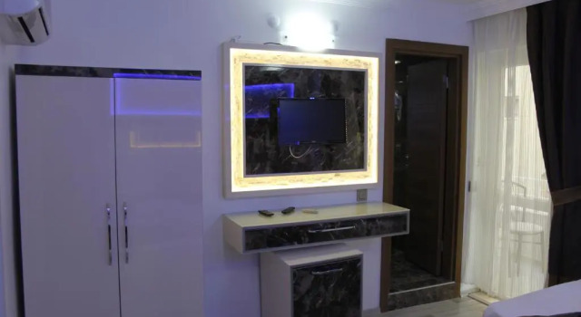 Четырёхместный номер Standard Behram Hotel