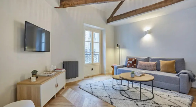 Апартаменты Sublime Duplex Center of Paris/17th Arrondissement